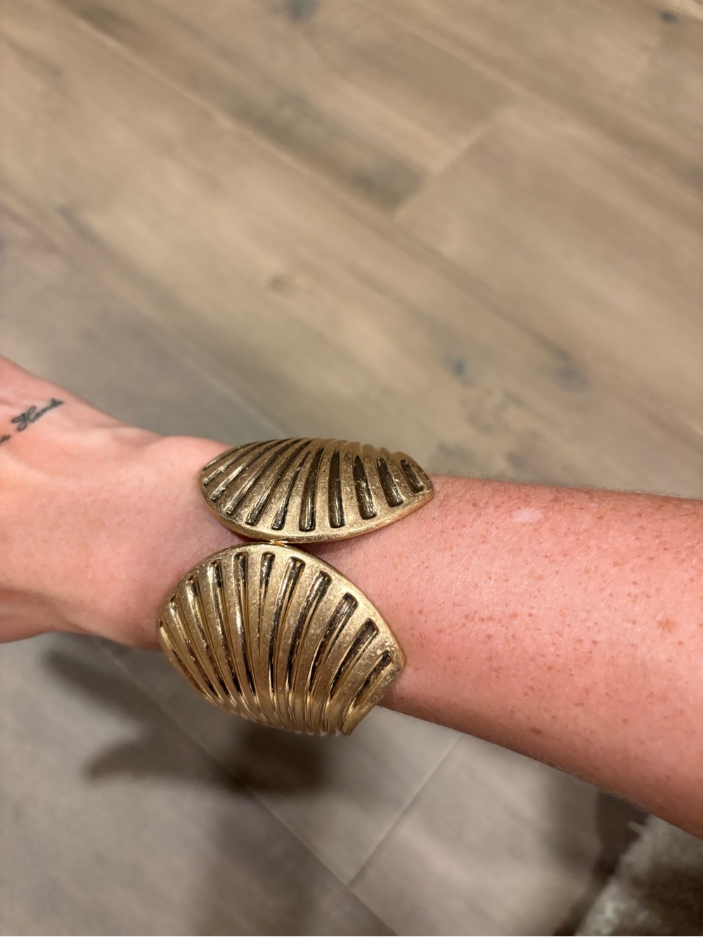 Gold Shell-Style Cuff Bracelet